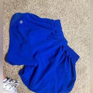Size 4 Lululemon Hotty hot shorts. Perfect condition